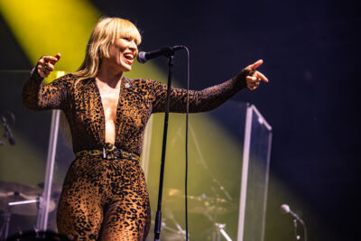 Natasha Beddingfield @ Bospop, foto 4, foto's door Dorien Goetschalckx - FrontView Magazine