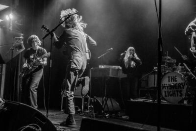 The Mystery Lights @ Nieuwe Nor, picture 9, photographed by Anoek Houben - FrontView Magazine