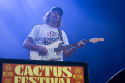 Slowdive @ Cactusfestival, picture 4, photographed by Bart Janssens - FrontView Magazine