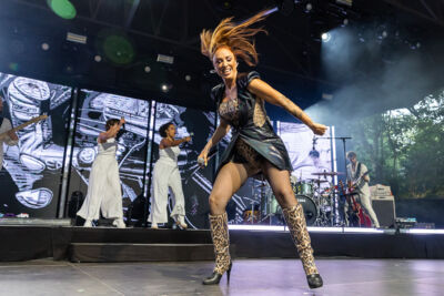 Natalia 20 Years Greatest Hits Tour 2025 @ OLT Rivierenhof, picture 10, photographed by Marc Verdonck - FrontView Magazine