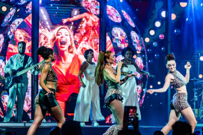 Natalia 20 Years Greatest Hits Tour 2025 @ OLT Rivierenhof, picture 38, photographed by Marc Verdonck - FrontView Magazine