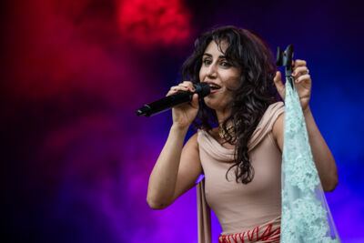 Naaz @ Gent Jazz, picture 22, photographed by Jürgen Bruynooghe - FrontView Magazine