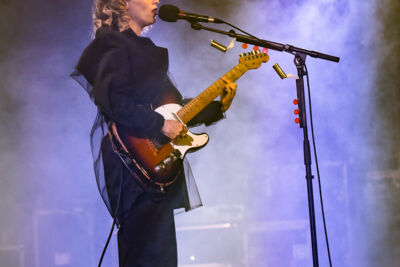 Anna Calvi @ Gent Jazz, foto 22, foto's door Jürgen Bruynooghe - FrontView Magazine