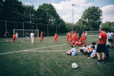 Setbezoek United @ FCS Mariekerke-Branst, picture 2, photographed by Sylvie De Meyer - FrontView Magazine