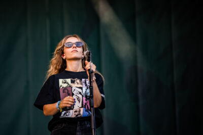 Alice Mae @ Beleuvenissen, picture 5, photographed by Jürgen Bruynooghe - FrontView Magazine
