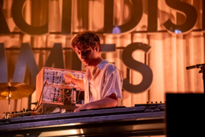 Compact Disk Dummies @ Kneistival, picture 12, photographed by Bart Janssens - FrontView Magazine