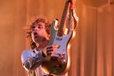 Compact Disk Dummies @ Kneistival, picture 13, photographed by Bart Janssens - FrontView Magazine