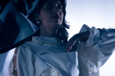 Eefje de Visser @ Cactus festival, picture 4, photographed by Anais Callens - FrontView Magazine