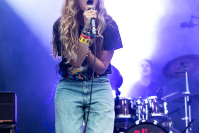 Alica Mae @ Beach Festival Nieuwpoort 2025, picture 9, photographed by Marc Verdonck - FrontView Magazine