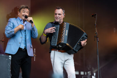 Bart Peeters @ Beach Festival Nieuwpoort 2025, picture 8, photographed by Marc Verdonck - FrontView Magazine