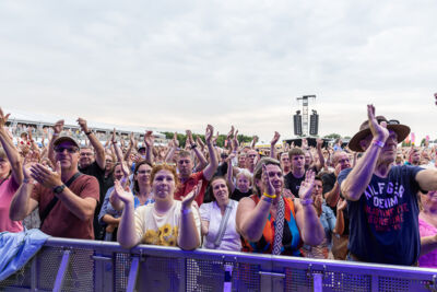 Bart Peeters @ Beach Festival Nieuwpoort 2025, picture 20, photographed by Marc Verdonck - FrontView Magazine