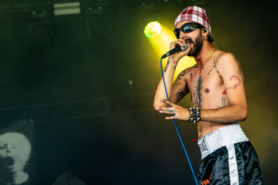 Bug @ Rock Herk, picture 1, photographed by Dorien Goetschalckx - FrontView Magazine