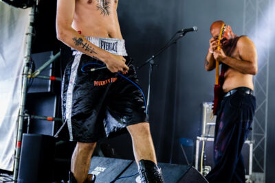 Bug @ Rock Herk, picture 5, photographed by Dorien Goetschalckx - FrontView Magazine
