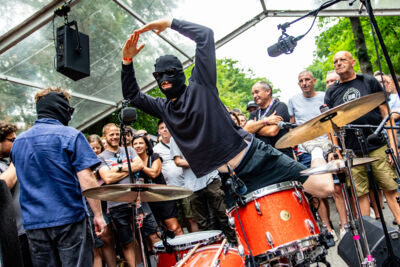 Equal Idiots @ Rock Herk, picture 9, photographed by Dorien Goetschalckx - FrontView Magazine