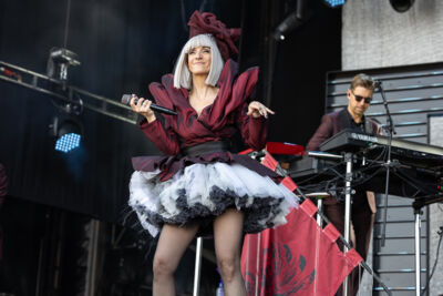 Les Truttes @ Beach Festival Nieuwpoort 2025, picture 10, photographed by Marc Verdonck - FrontView Magazine