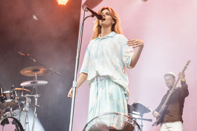 Emma Bale @ Beach Festival Nieuwpoort 2025, picture 1, photographed by Marc Verdonck - FrontView Magazine