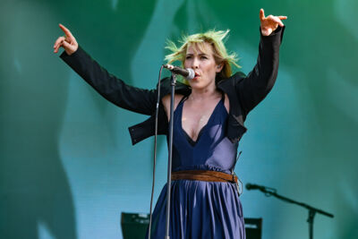 Natasha Bedingfield @ Beach Festival Nieuwpoort 2025, picture 21, photographed by Marc Verdonck - FrontView Magazine