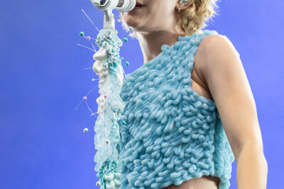 Pommelien Thijs @ Beach Festival Nieuwpoort 2025, picture 43, photographed by Marc Verdonck - FrontView Magazine