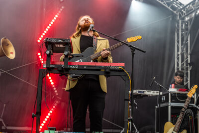 Zinger @ Beach Festival Nieuwpoort 2025, picture 2, photographed by Marc Verdonck - FrontView Magazine