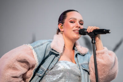 Leez @ Parkies Maasmechelen, picture 1, photographed by Anoek Houben - FrontView Magazine