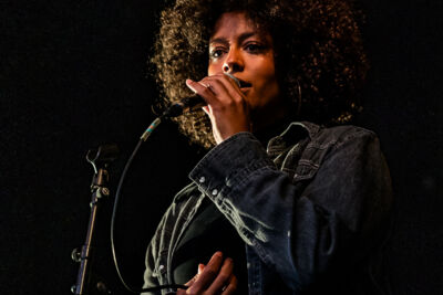 Adja @ Beleuvenissen, picture 11, photographed by Jürgen Bruynooghe - FrontView Magazine