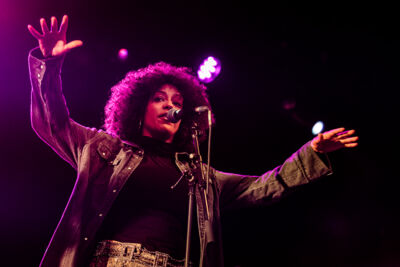 Adja @ Beleuvenissen, picture 23, photographed by Jürgen Bruynooghe - FrontView Magazine