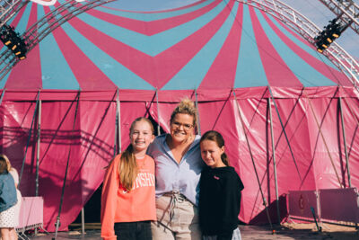Circus Camille @ Klein Strand Oostende, picture 59, photographed by Sylvie De Meyer - FrontView Magazine