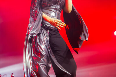 Tarja Live @ 013, picture 3, photographed by Paul Jongeneelen - FrontView Magazine