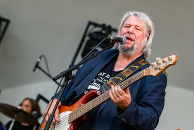 Guy Swinnen Band @ Parkies Maasmechelen, picture 4, photographed by Anoek Houben - FrontView Magazine