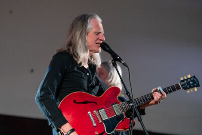 Guy Swinnen Band @ Parkies Maasmechelen, picture 7, photographed by Anoek Houben - FrontView Magazine