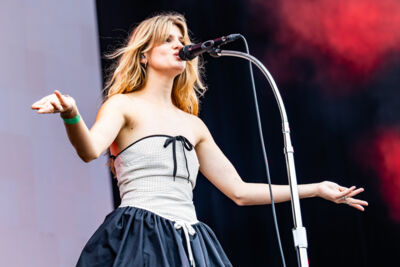 Emma Bale @ Suikerrock, foto 10, foto's door Dorien Goetschalckx - FrontView Magazine