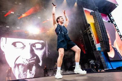 Olly Alexander @ Suikerrock, picture 11, photographed by Dorien Goetschalckx - FrontView Magazine