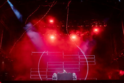 Amber Broos @ Lokerse Feesten, picture 16, photographed by Peter Smet - FrontView Magazine