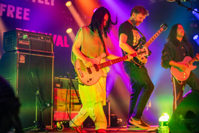 Deerhoof @ AFF, foto 6, foto's door Anoek Houben - FrontView Magazine
