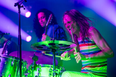 Deerhoof @ AFF, foto 7, foto's door Anoek Houben - FrontView Magazine