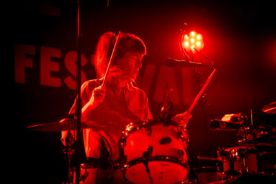 Los Bitchos @ AFF, foto 4, foto's door Anoek Houben - FrontView Magazine