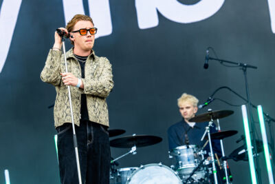 Only The Poets @ Suikerrock, picture 1, photographed by Dorien Goetschalckx - FrontView Magazine