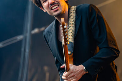 Milo Meskens @ Suikerrock, picture 1, photographed by Dorien Goetschalckx - FrontView Magazine