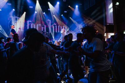Fit For A King @ Nieuwe Nor, picture 4, photographed by Anoek Houben - FrontView Magazine