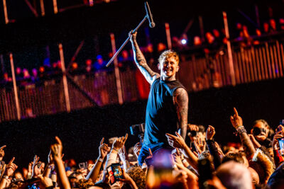 Sex Pistols ft. Frank Carter @ Lokerse Feesten, picture 10, photographed by Dorien Goetschalckx - FrontView Magazine