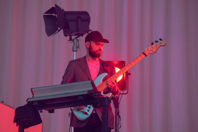 Eefje De Visser @ Lokerse Feesten, picture 4, photographed by Bart Janssens - FrontView Magazine
