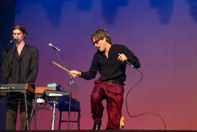 J. Bernardt @ Lokerse Feesten, picture 18, photographed by Bart Janssens - FrontView Magazine