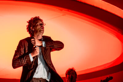 Warhaus @ Lokerse Feesten, foto 11, foto's door Bart Janssens - FrontView Magazine