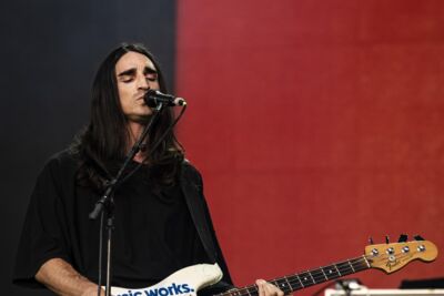 DIIV @ Lokerse Feesten, picture 18, photographed by Sandra Van Watermeulen - FrontView Magazine