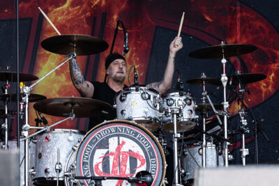 Drowning Pool @ Alcatraz, picture 2, photographed by David Johnson - FrontView Magazine