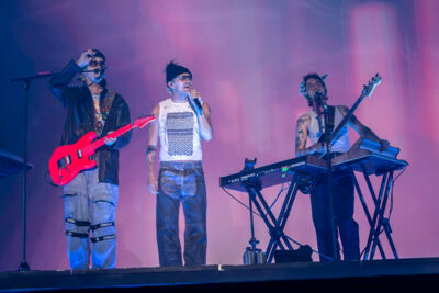 Goldband @ Lokerse Feesten, picture 11, photographed by Edwin Houdevelt - FrontView Magazine
