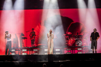 Goldband @ Lokerse Feesten, picture 26, photographed by Edwin Houdevelt - FrontView Magazine