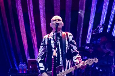 Smashing Pumpkins @ Lokerse Feesten, picture 2, photographed by Sandra Van Watermeulen - FrontView Magazine