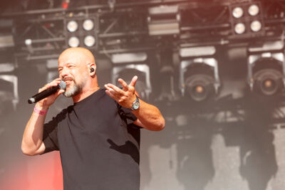 't Hof Van Commerce @ Lokerse Feesten 2025, foto 15, foto's door Edwin Houdevelt - FrontView Magazine