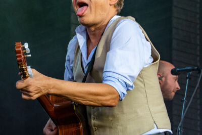 Bart Peeters & De Ideale Mannen @ Bastion Festival, picture 12, photographed by Anoek Houben - FrontView Magazine